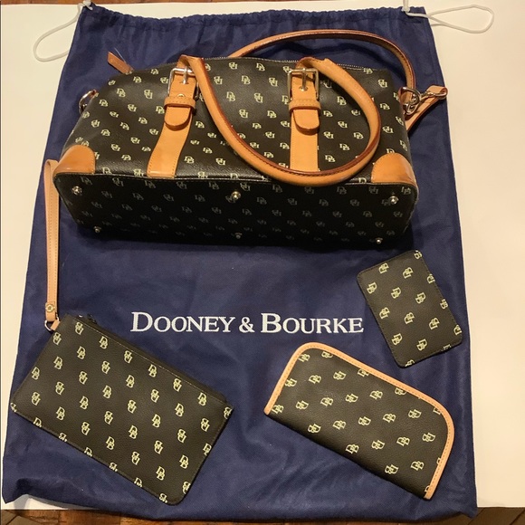 Dooney & Bourke Handbags - Dooney and Bourke Pocketbook with Attachments